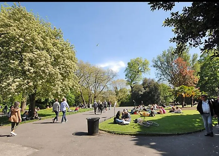 Stunning Centre Apartment *